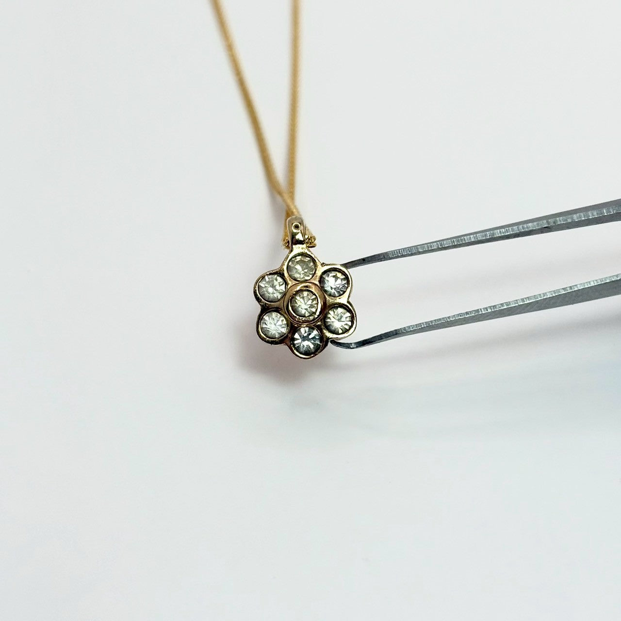 Dior 水鑽花朵項鍊|Dior Rhinestone Floral Necklace