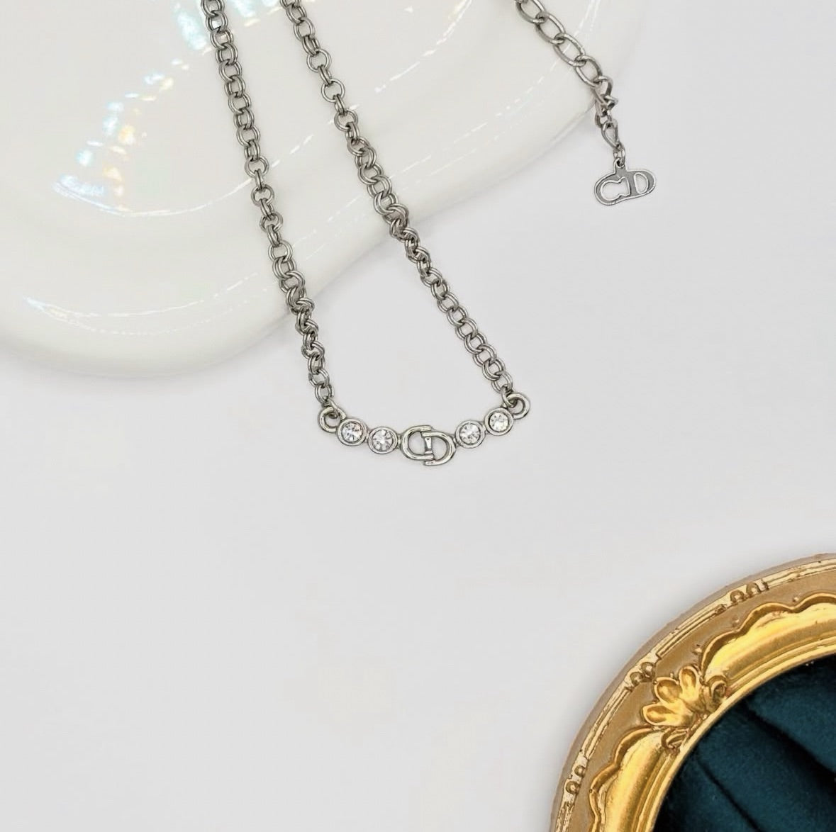 Dior 銀光微語|CD Crystal Glow Necklace – Silver Ver.