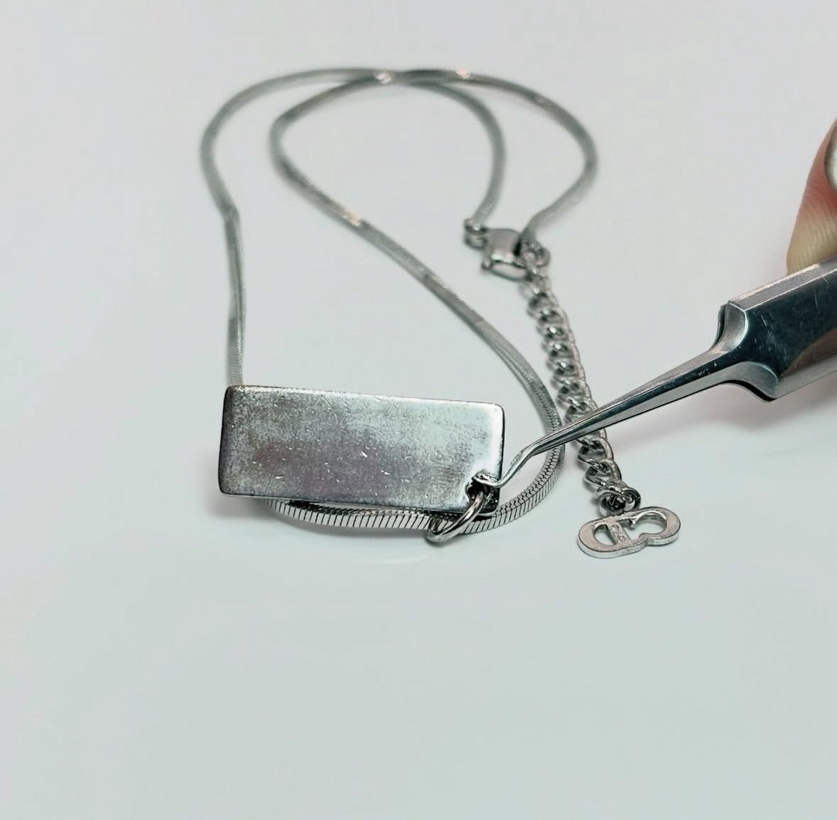 Dior 藍標數字墜|Monogram No.2 Tag Necklace