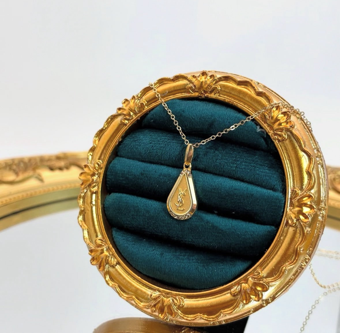 YSL 金色水滴吊墜項鍊|YSL Gold Droplet Pendant Necklace