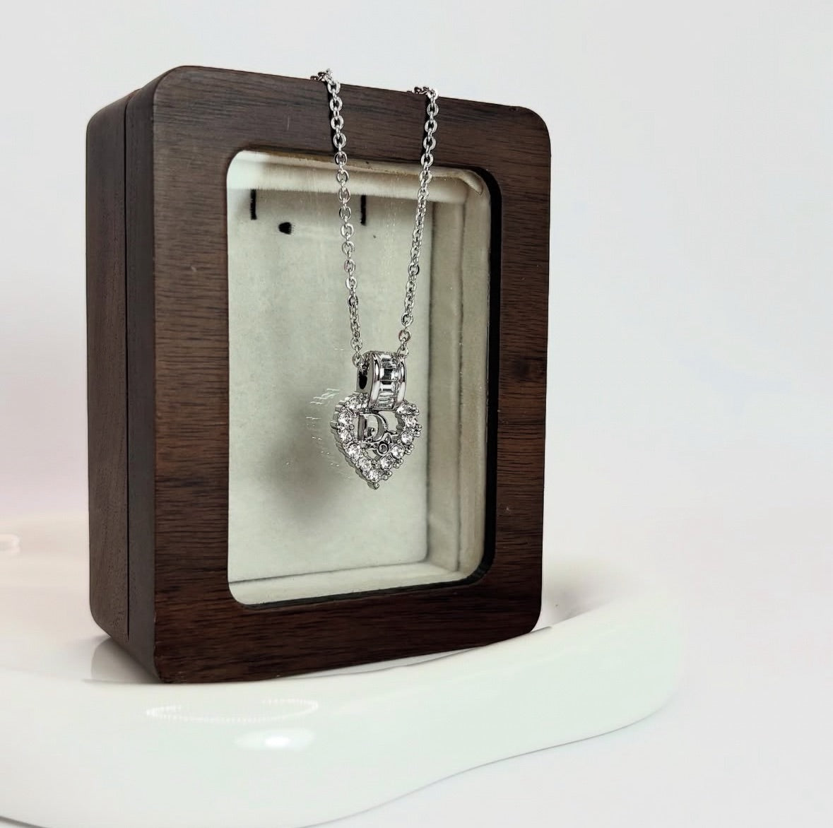 Dior 心意微光|Dior Crystal Heart Logo Necklace