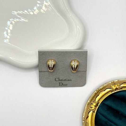 Dior 雕刻金層耳夾｜Dior Sculpted Gold-Tone Clip-On Earrings