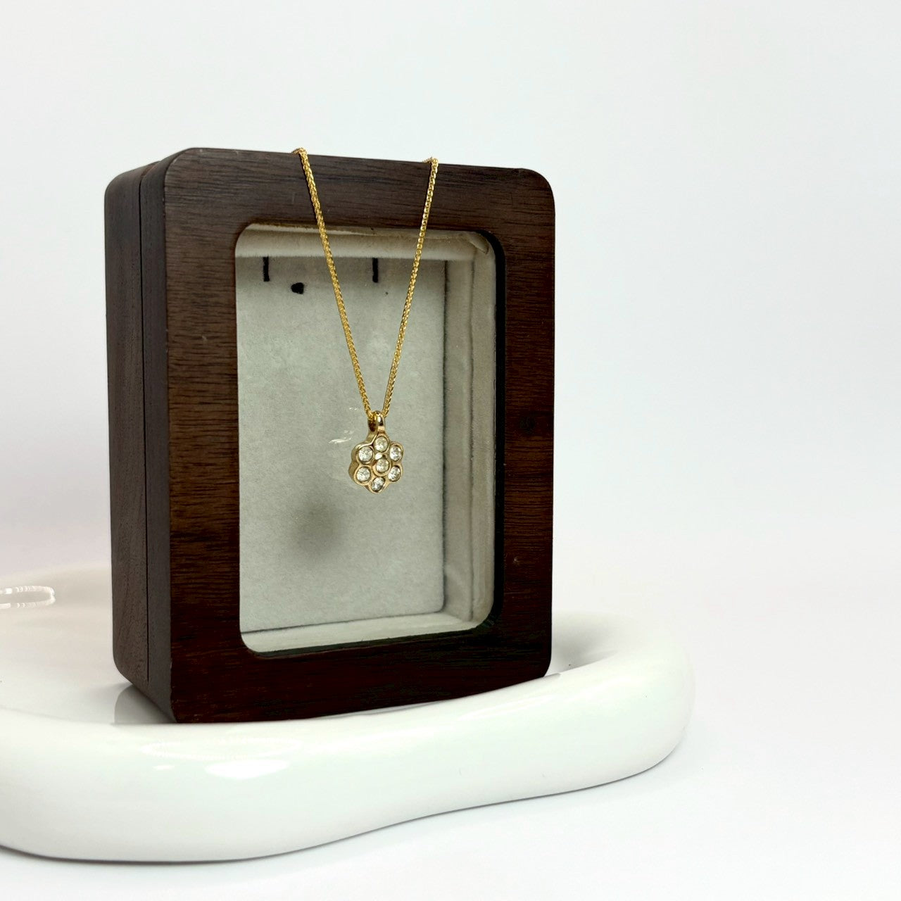 Dior 水鑽花朵項鍊｜Dior Rhinestone Floral Necklace