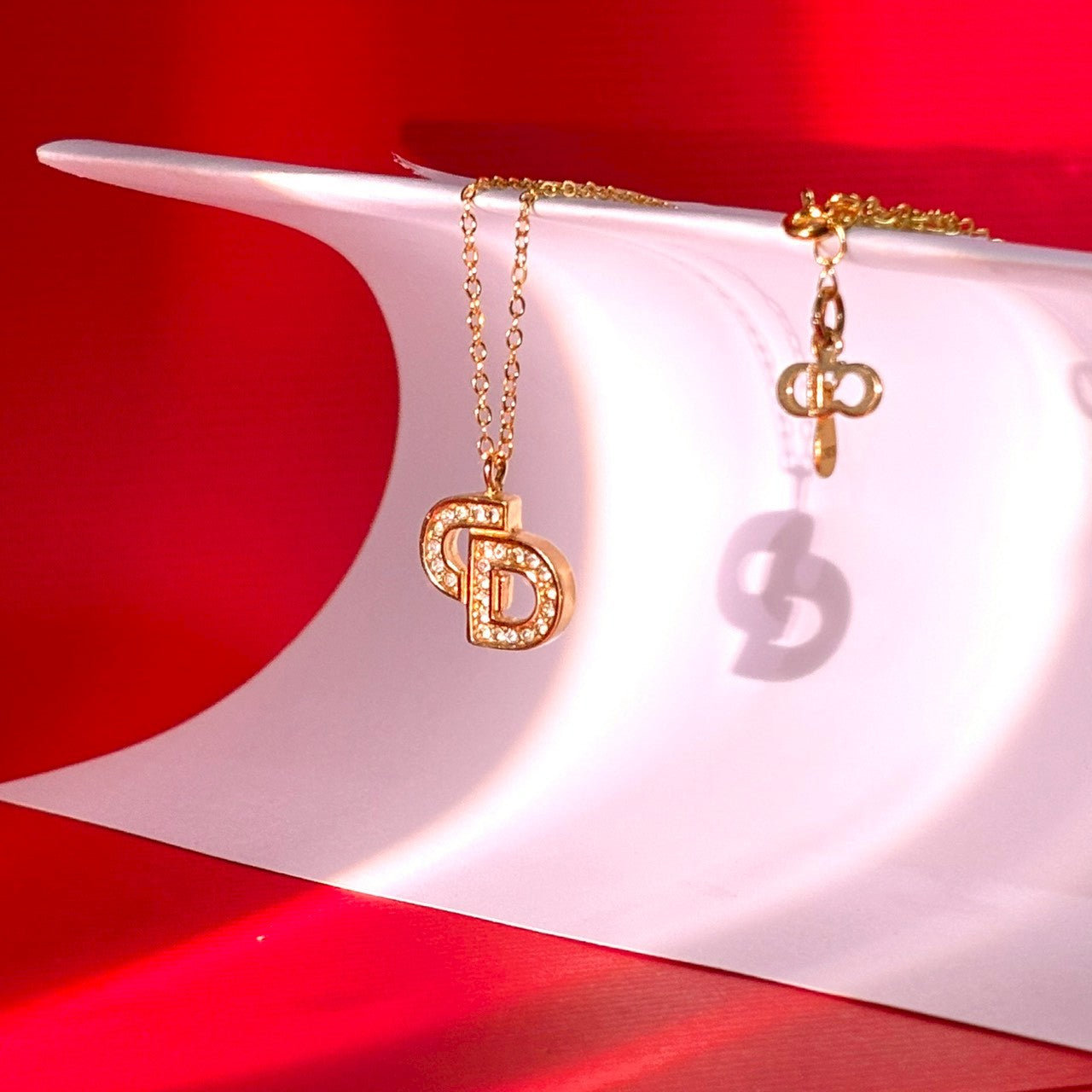 Dior 交疊徽記微鑽項鍊 | Dior Crystal CD Initial Necklace