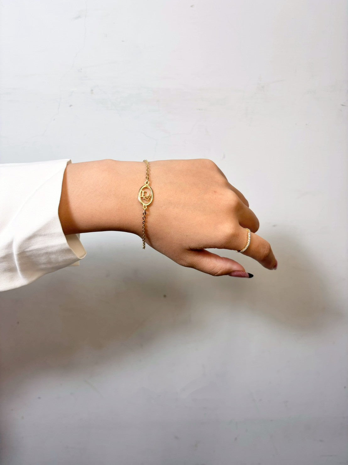 Dior 經典交疊徽記手鍊 | Dior Interlocking CD Bracelet