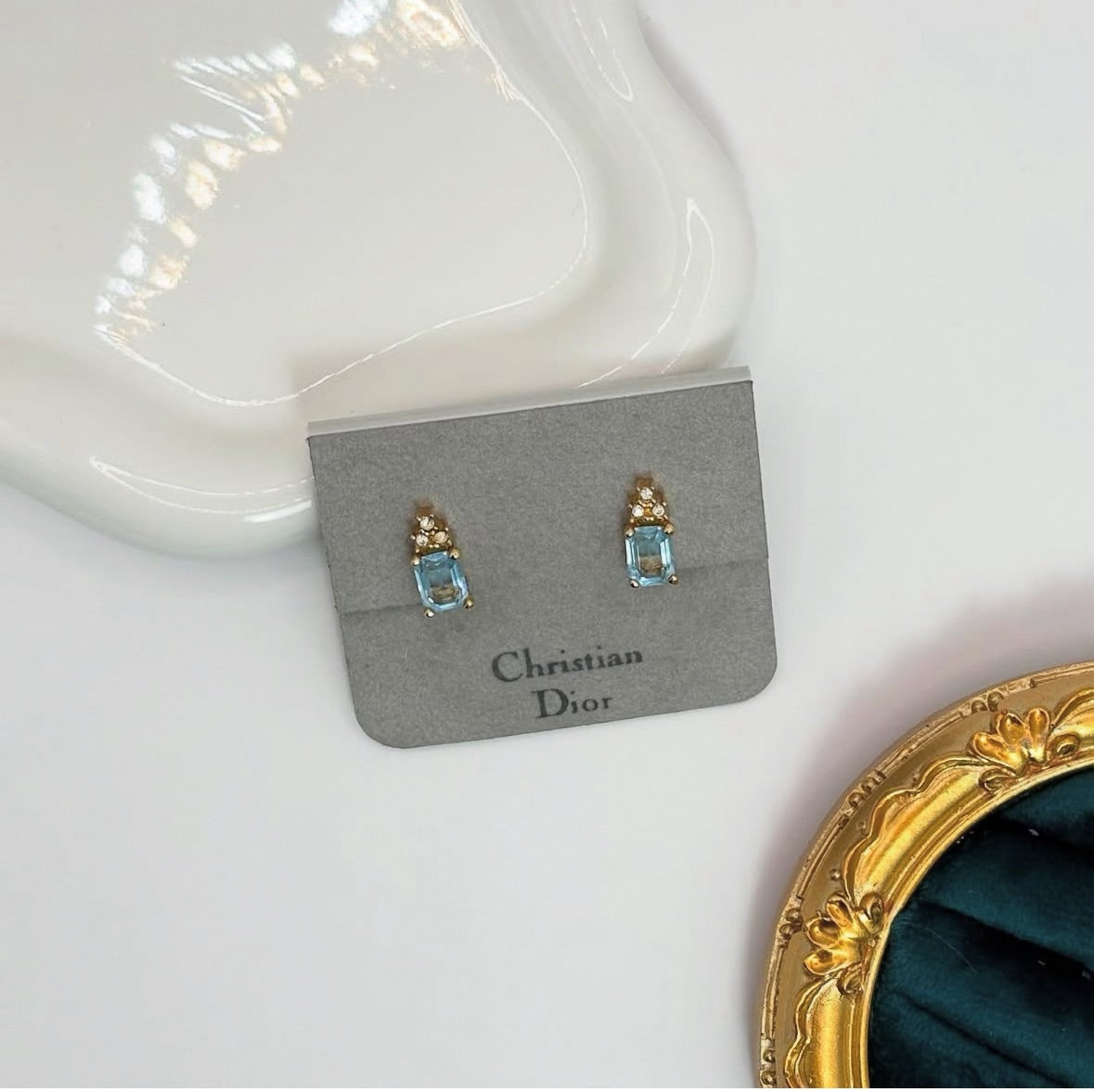 Dior 天藍水晶長方耳夾｜Dior Sky Blue Crystal Clip-On Earrings