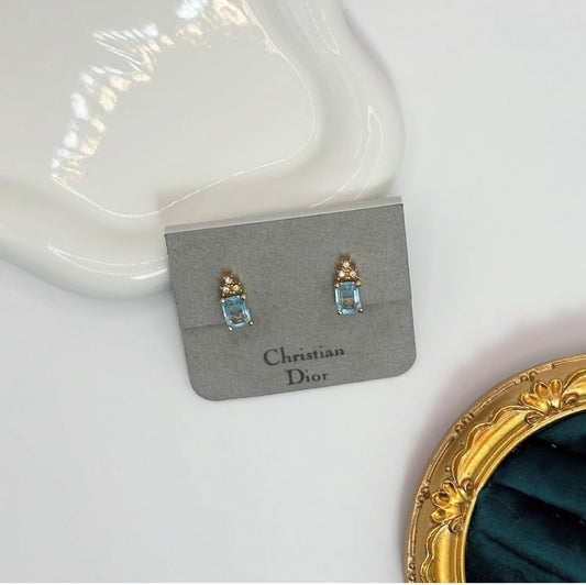 Dior 天藍水晶長方耳夾｜Dior Sky Blue Crystal Clip-On Earrings